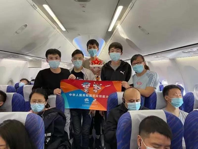 國賽直擊！新華學(xué)子實(shí)力出征，強(qiáng)技能、真水平！