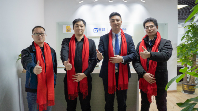 【就業(yè)回訪】新華畢業(yè)生獲得用人單位高度好評(píng)!