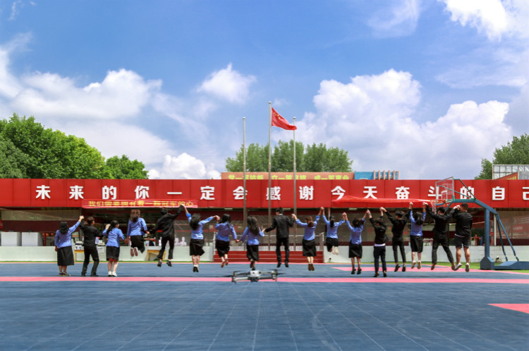 以賽促學(xué)，新華電腦學(xué)校學(xué)子用技能眺望更大的世界!