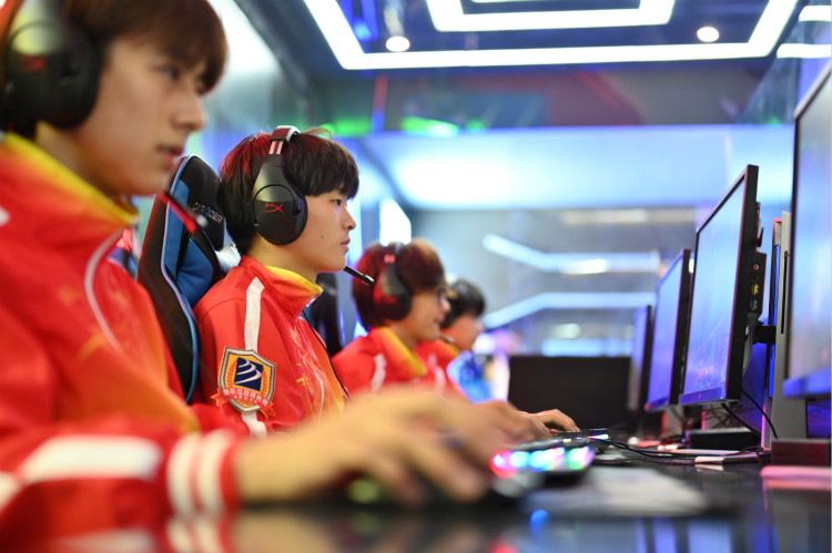  電子競技“技師”來了！國家頒布電競職業(yè)技能標(biāo)準(zhǔn)……