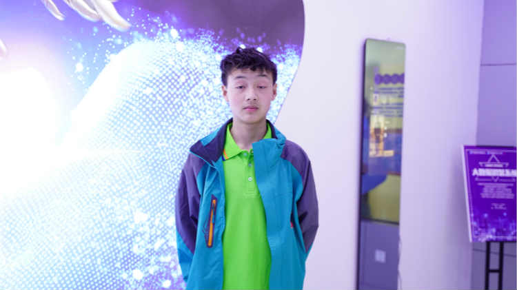 學(xué)一技之長(zhǎng)才能闖出自己的天地！