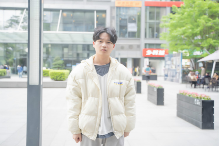 重磅！四川新華又一電競(jìng)少年簽約國(guó)內(nèi)頂級(jí)AG俱樂(lè)部！