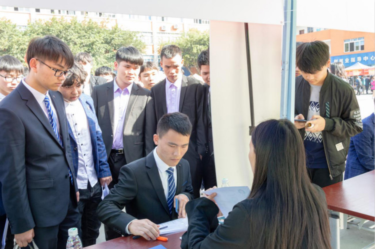 職教專業(yè)目錄“大改”：職業(yè)教育何處走？