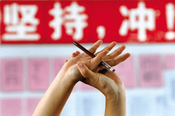 要搞大事情！6月23日盧東旭要去新華上學(xué)了！