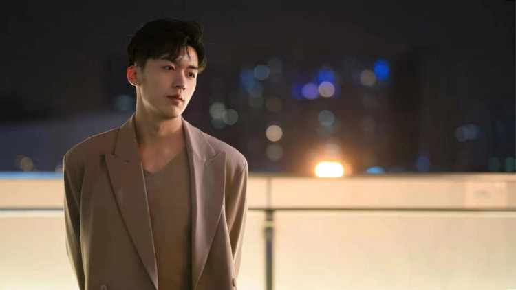 明星進(jìn)校園丨如果你在新華見(jiàn)到了他請(qǐng)不要驚訝！