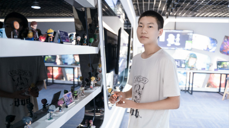 韓磊：理想的象牙塔，來新華學(xué)技術(shù)就對了！