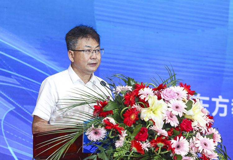 新華2021年六大產(chǎn)教融合實(shí)訓(xùn)基地升級(jí)暨高技能人才培英工程啟動(dòng)儀式