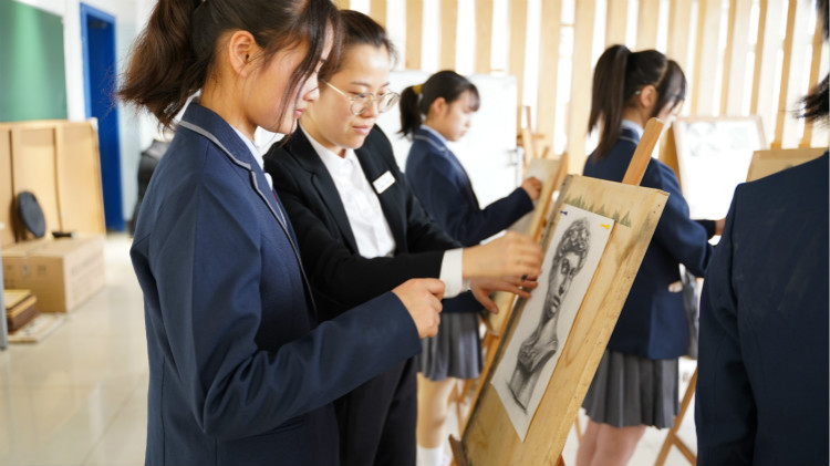 開放三胎,幼師崗位缺口加大，同學(xué)！你的機(jī)會來了