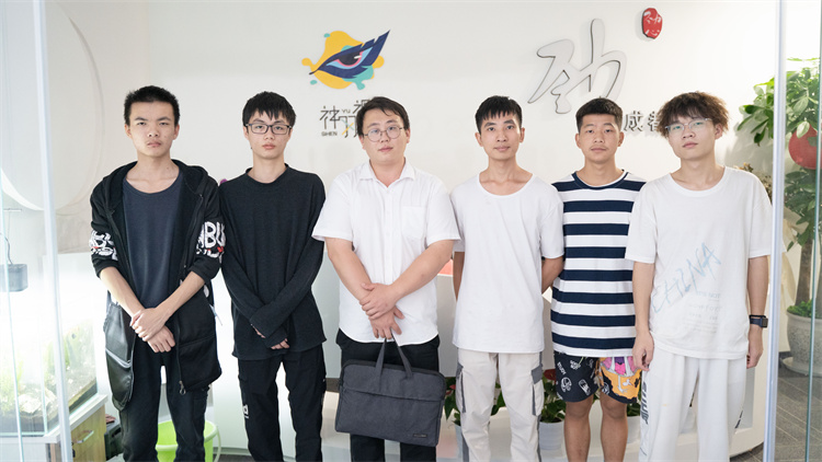 校企合作三方共贏，就業(yè)回訪見證新華學(xué)子成長！