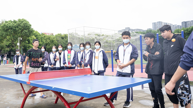 初中分流提前擇校，選擇新華實現(xiàn)彎道超車！