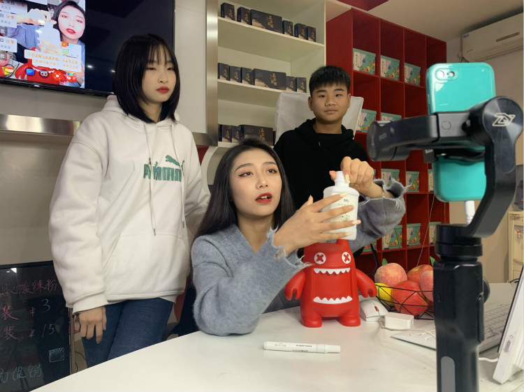 厲害了我的學姐！2021雙11直播PK龍虎榜