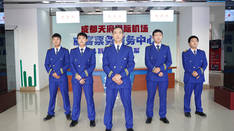 國(guó)防少年—在新華用技能改變青春