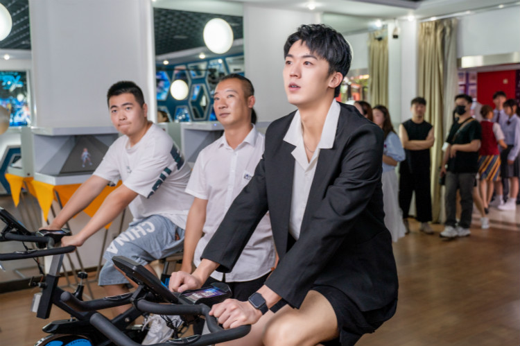 【新興專業(yè)解讀】—人工智能空前火爆，新華教學和就業(yè)如何？