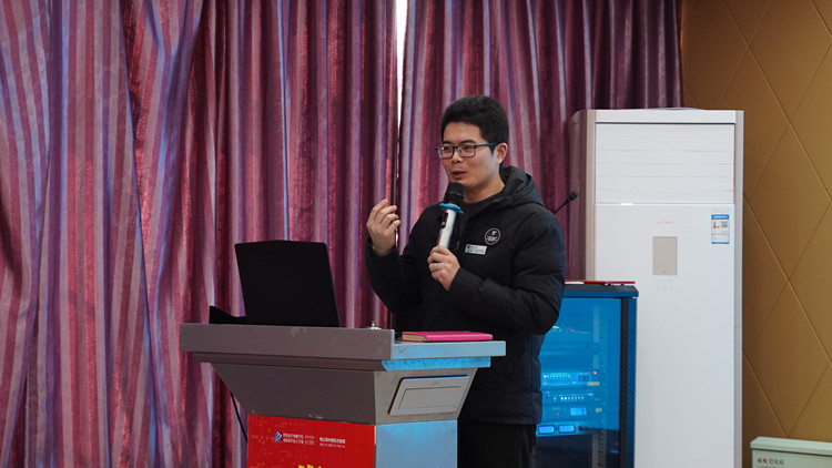 “求知、求職、求夢”新華模擬面試火熱進(jìn)行中！