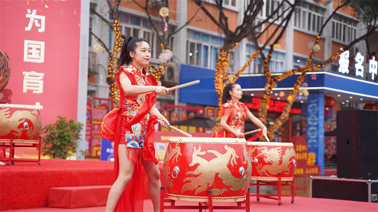 2022新華產(chǎn)教聯(lián)盟項目發(fā)布暨春季人才預(yù)定會盛大舉行！