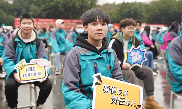 2022新華產(chǎn)教聯(lián)盟項目發(fā)布暨春季人才預(yù)定會盛大舉行！