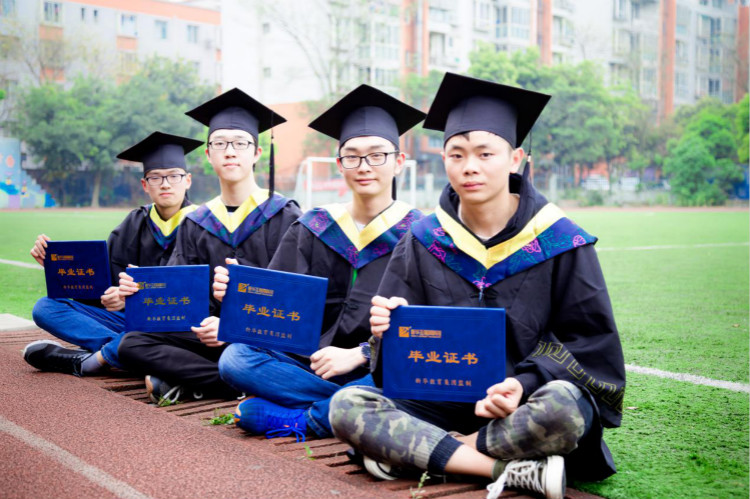 教育部明確！堅(jiān)持普職分流、支持試辦職業(yè)本科！