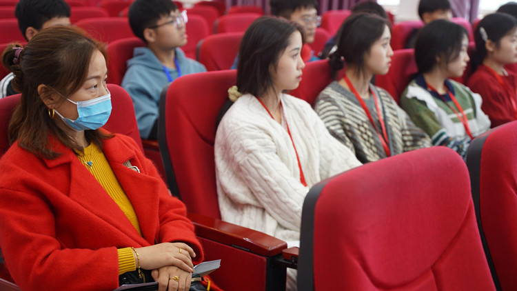 新職教新未來(lái)：新華五一游園會(huì)新鮮出爐！