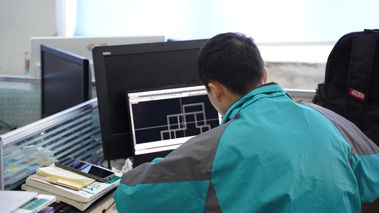 讓職業(yè)教育“香起來”，新華電腦教育譜寫就業(yè)新篇章