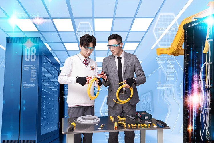 阿里十年布局，新華這類人才正搶手