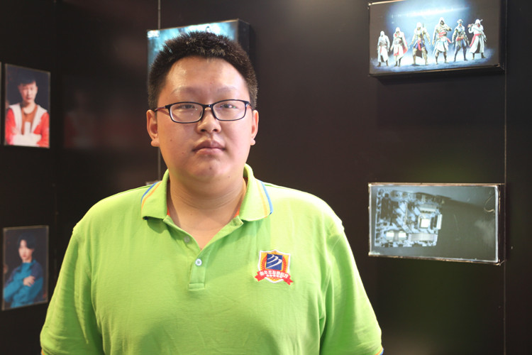 新生學(xué)子|登峰造極，德才并育