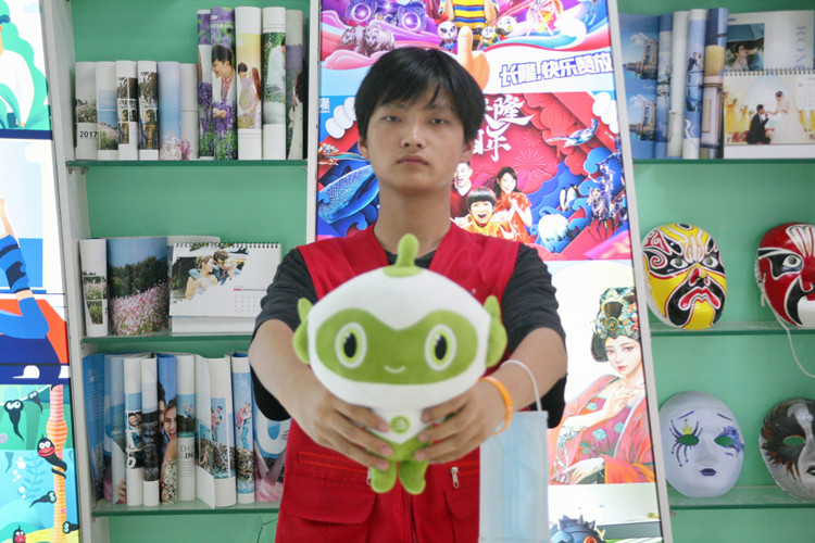 什么？七夕新華被表白了？