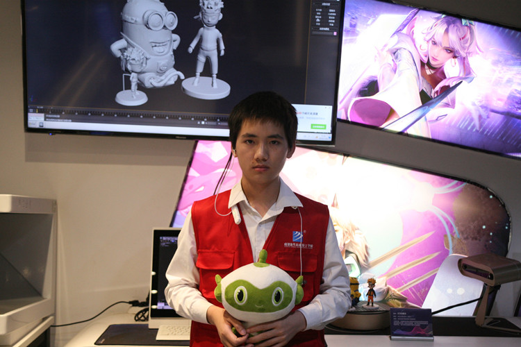 什么？七夕新華被表白了？