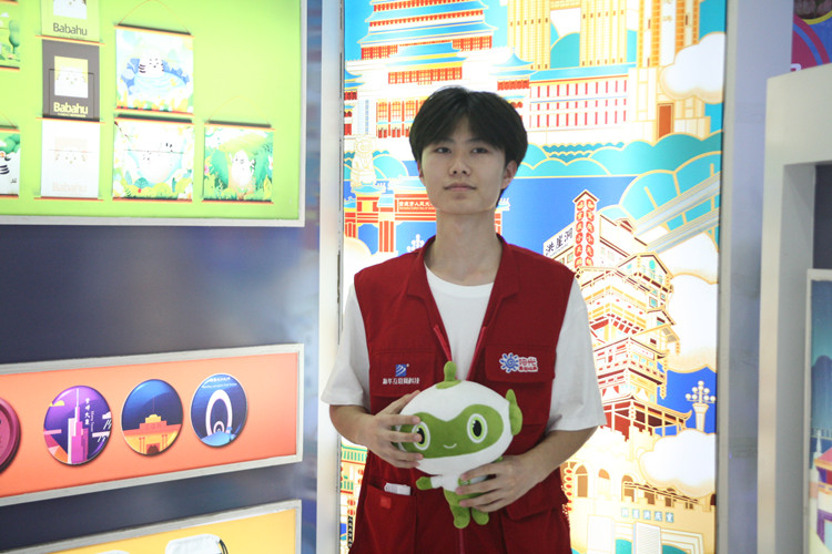 什么？七夕新華被表白了？