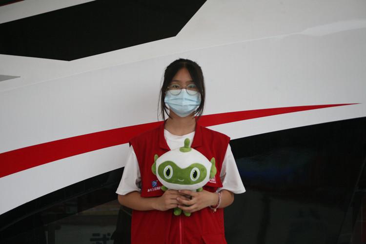 什么？七夕新華被表白了？