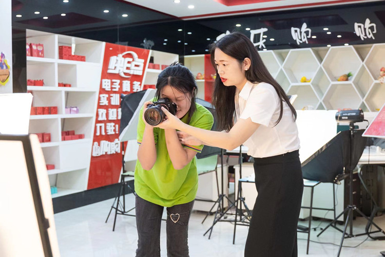 開學(xué)季，新華有話對你說......