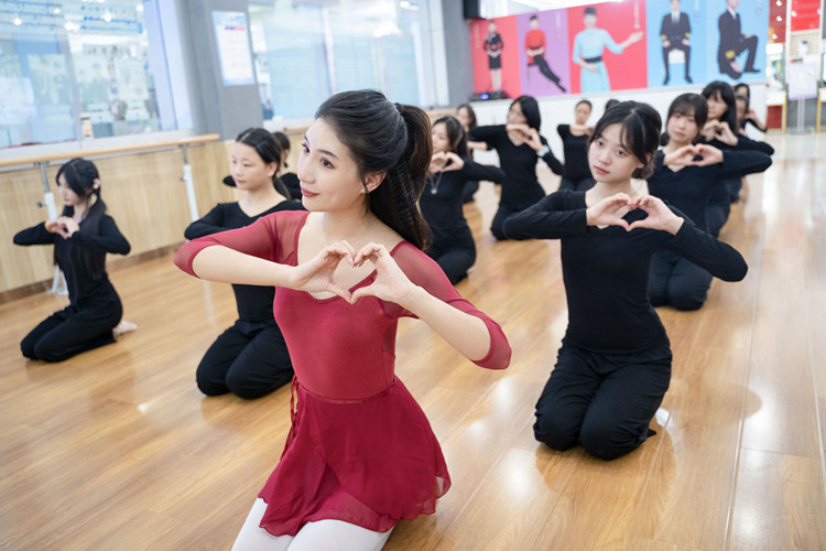 開學(xué)季，新華有話對你說......