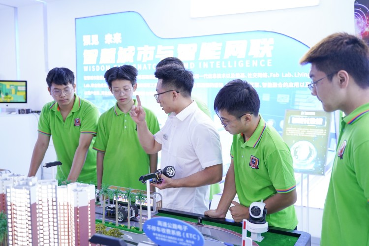 技術(shù)人才遍地走的時代，程序員這個身份有多值錢？