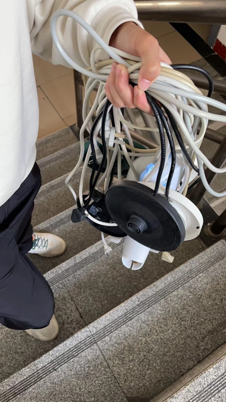 筑牢安全防線，建設(shè)新華校園