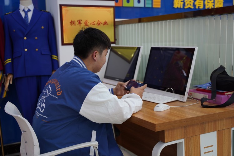 新生故事|逐夢電競，共赴賽場