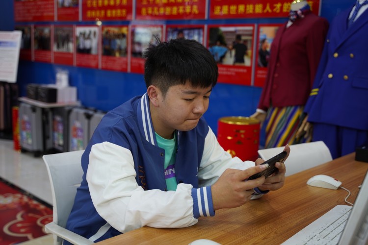 新生故事|逐夢電競，共赴賽場