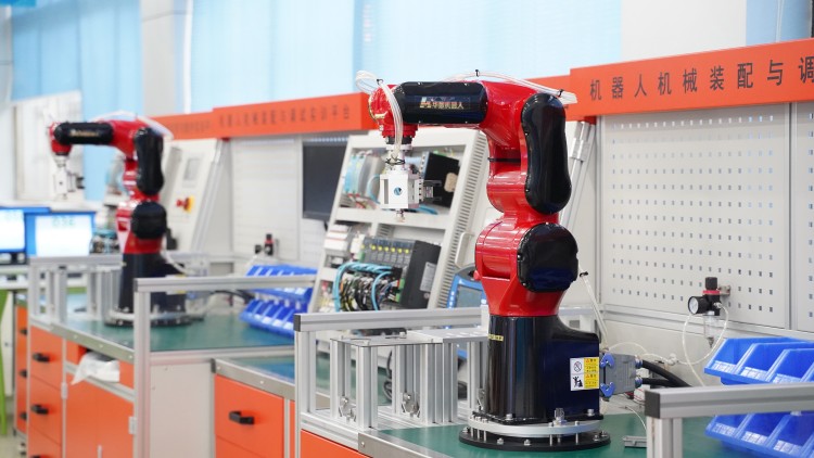 職場(chǎng)新勢(shì)力！為什么國(guó)家要大力發(fā)展職業(yè)教育？