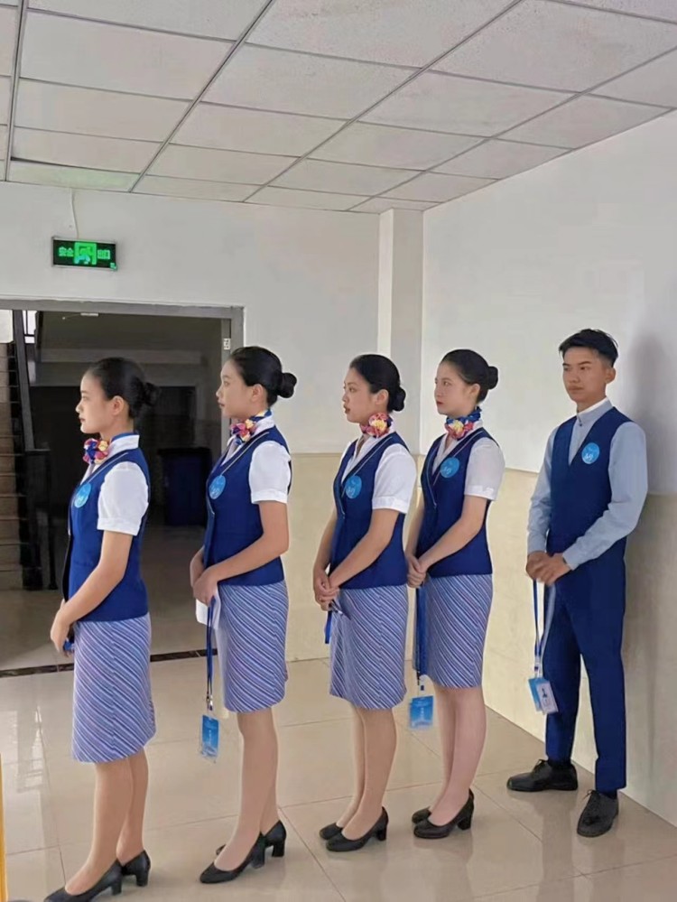 優(yōu)秀學(xué)子|逐夢藍天，共赴未來