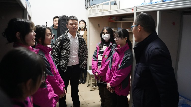 乘風(fēng)遠(yuǎn)航啟新程，春華秋實(shí)繪藍(lán)圖