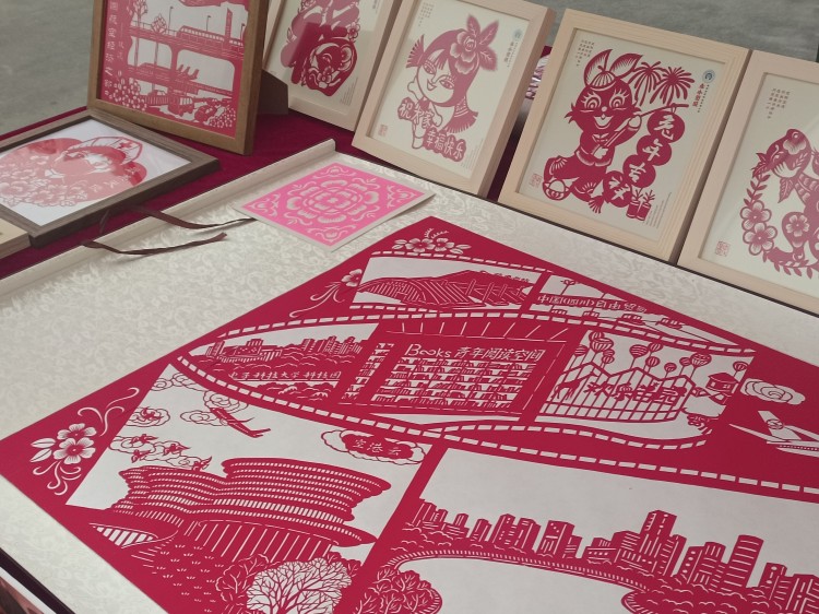 卯兔接福鬧元宵，遺風(fēng)佳韻匯佳節(jié)