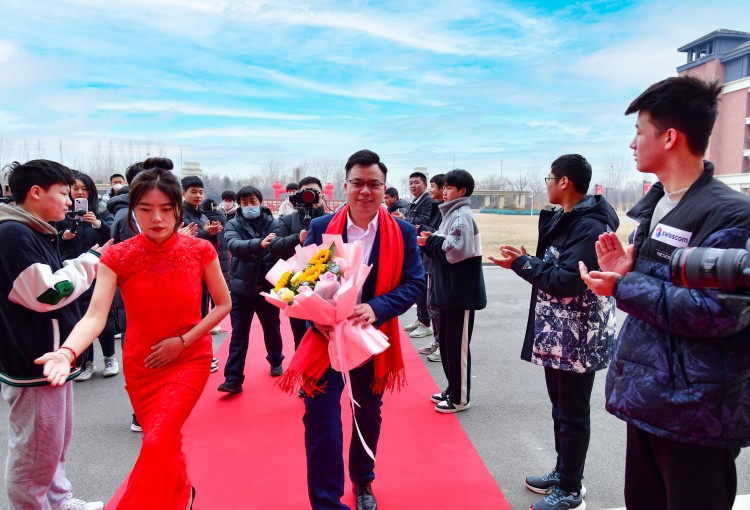 開學(xué)第一課丨弘揚工匠精神，實現(xiàn)技能報國