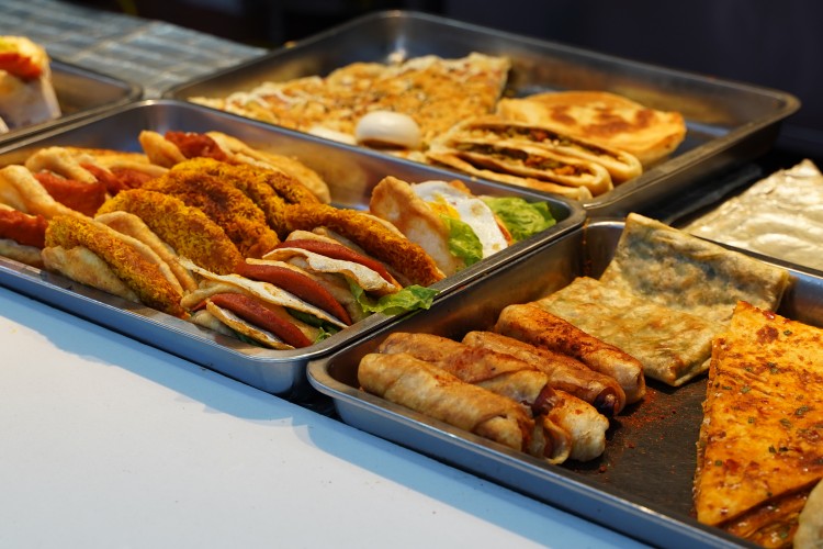 同學(xué)們深夜慎點(diǎn)！“舌尖上的新華”來(lái)啦~