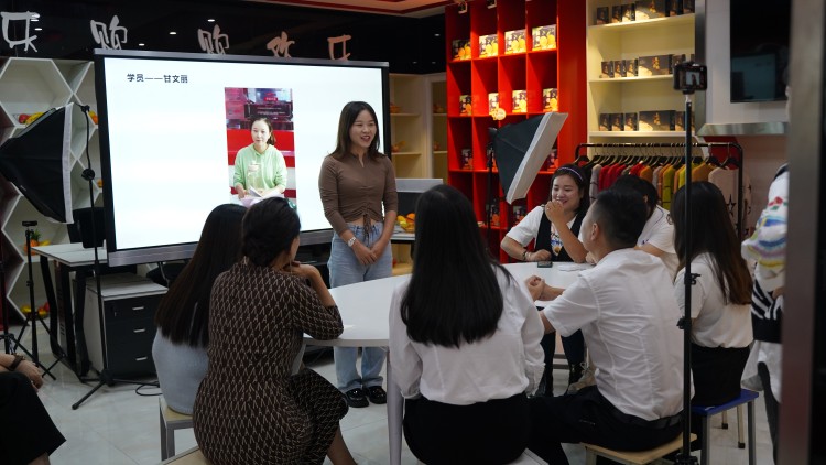 五一試學(xué)營新鮮出爐，好玩好學(xué)只等你來！