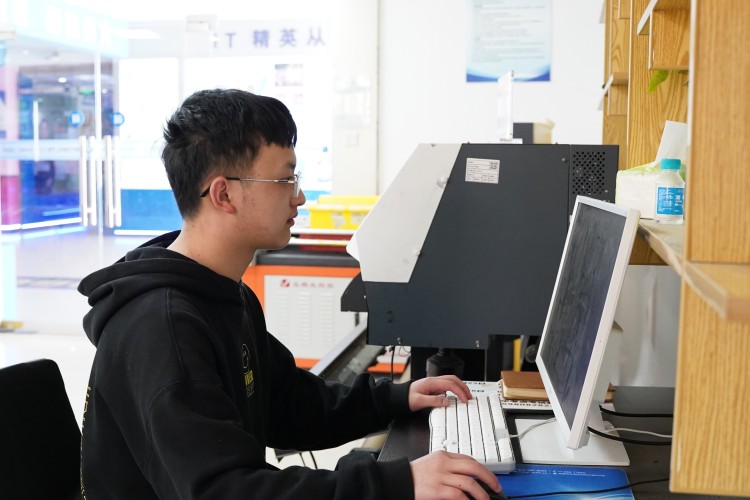 新青年，好風采，奮戰(zhàn)單招圓夢大學！