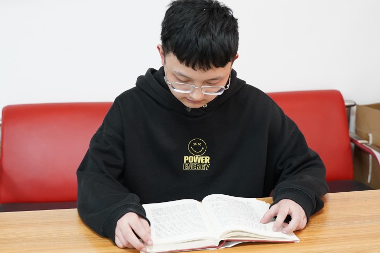 新青年，好風采，奮戰(zhàn)單招圓夢大學！