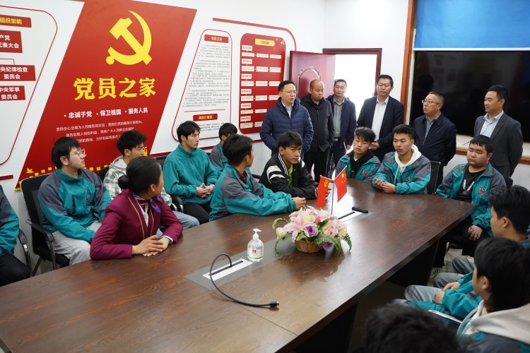 一技之長助力鄉(xiāng)村振興 愛心助學點亮求學夢想