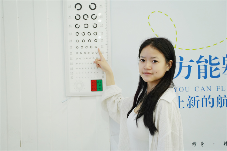 新生故事|逐夢(mèng)新華，激昂青云