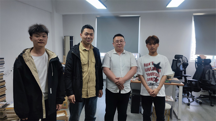 心系學(xué)子每一步，就業(yè)回訪送真情