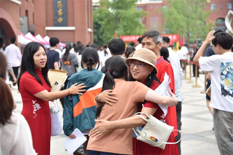 新生活，新旅途：高考后，你最想做的事情是什么？