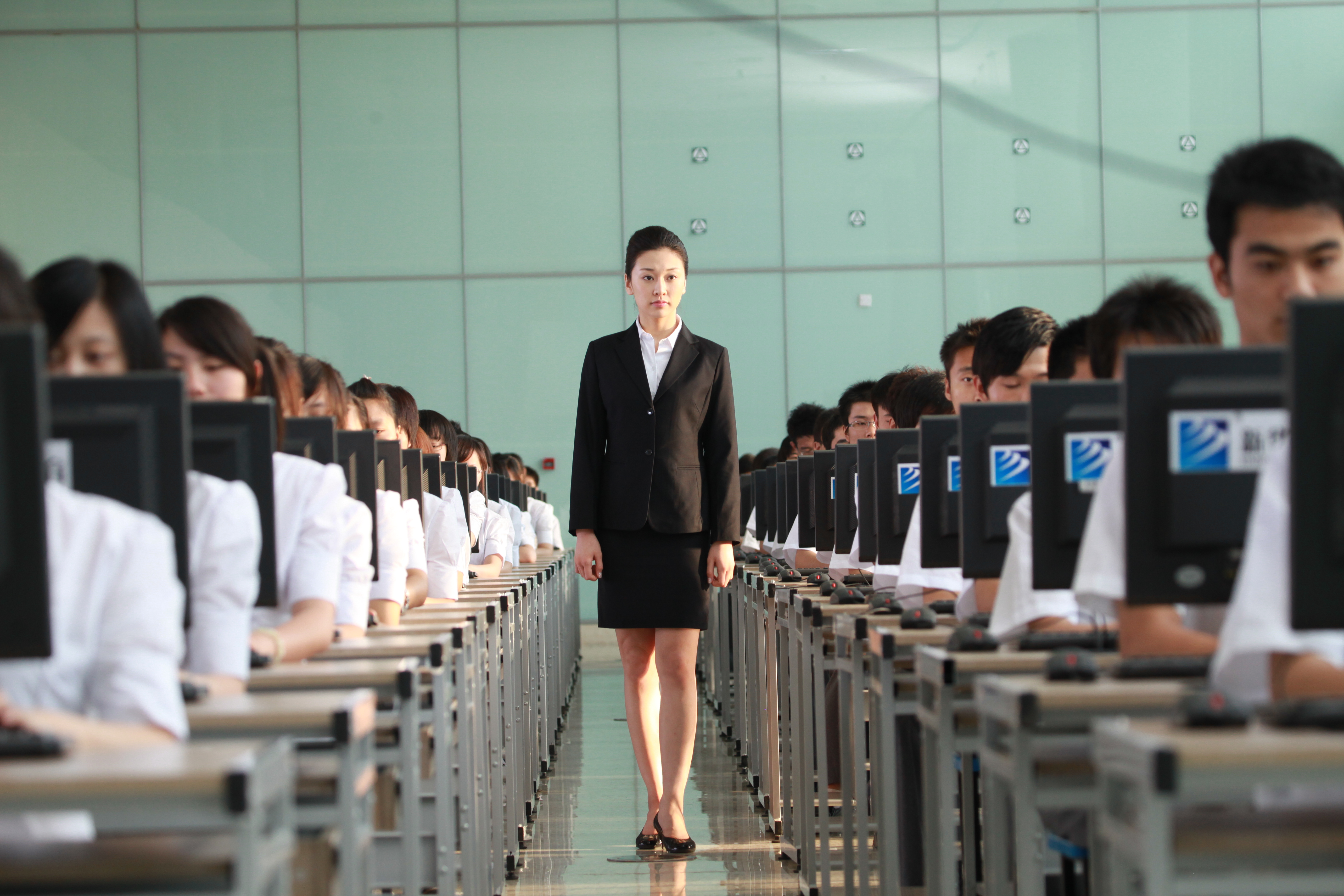 高考落榜不要怕!!成都新華開啟你就業(yè)與升學(xué)雙贏之路