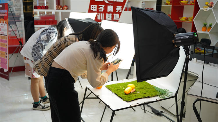 軍訓(xùn)后開學(xué)第一周，一起來看活力滿滿的大家